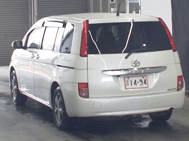 TOYOTA ISIS