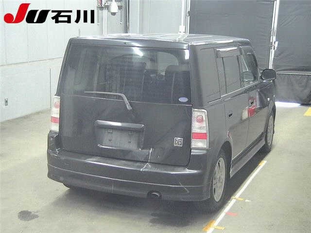 TOYOTA BB