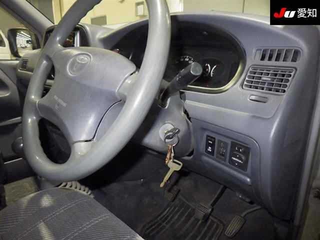 TOYOTA LITE ACE