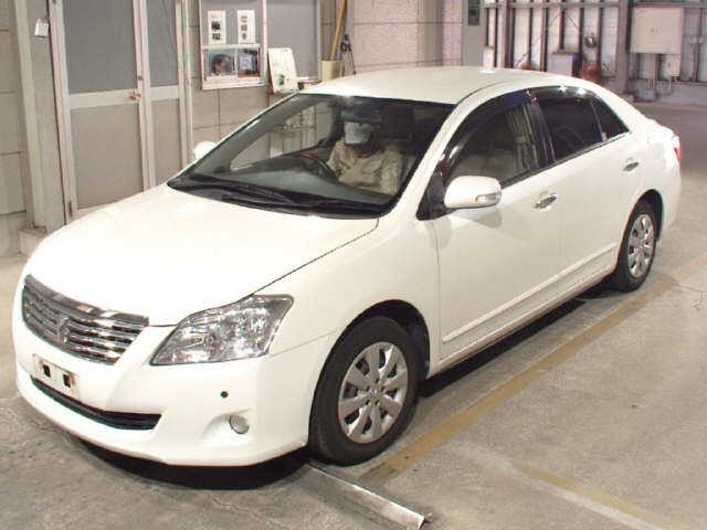 TOYOTA PREMIO