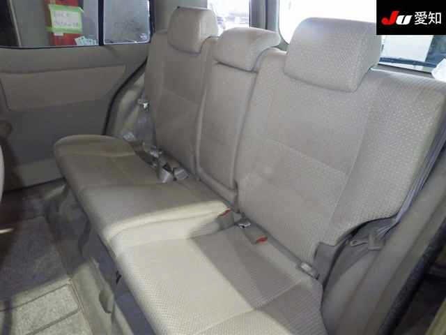 TOYOTA RAUM
