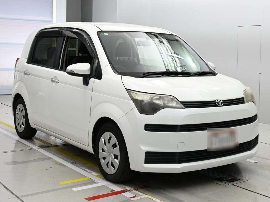 TOYOTA SPADE
