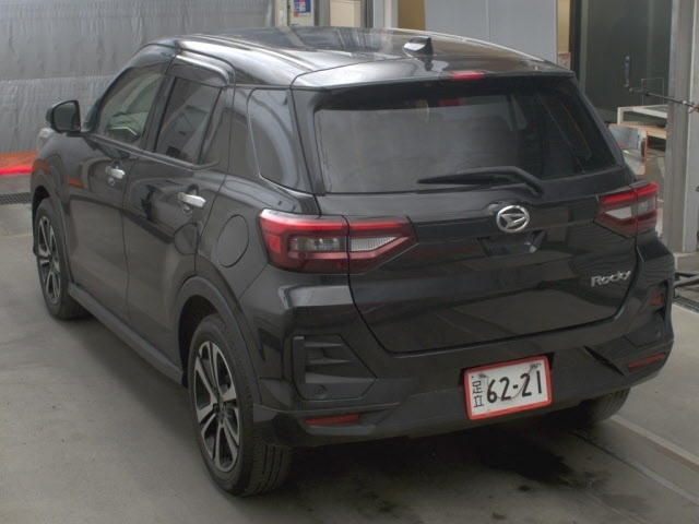 DAIHATSU ROCKY