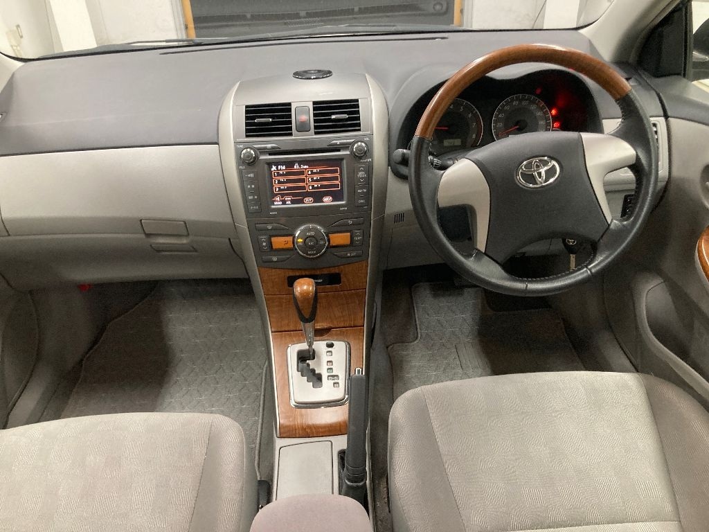 TOYOTA COROLLA AXIO