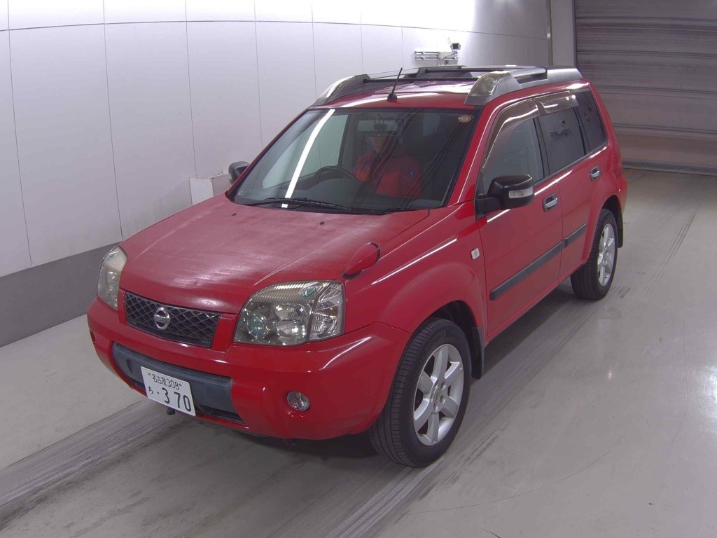 NISSAN X-TRAIL