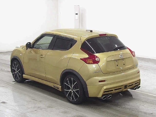 NISSAN JUKE