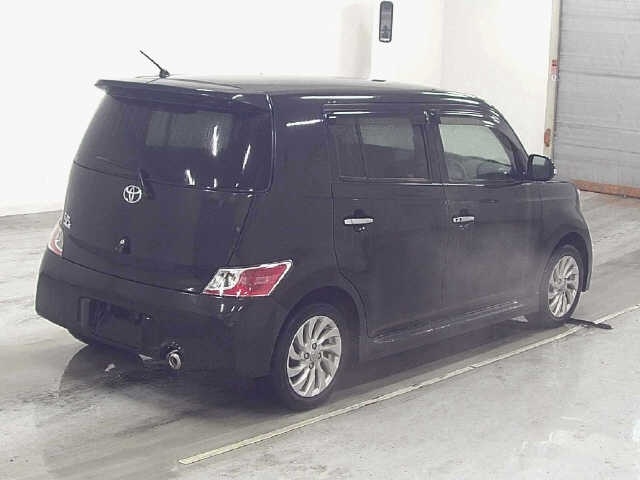 TOYOTA BB