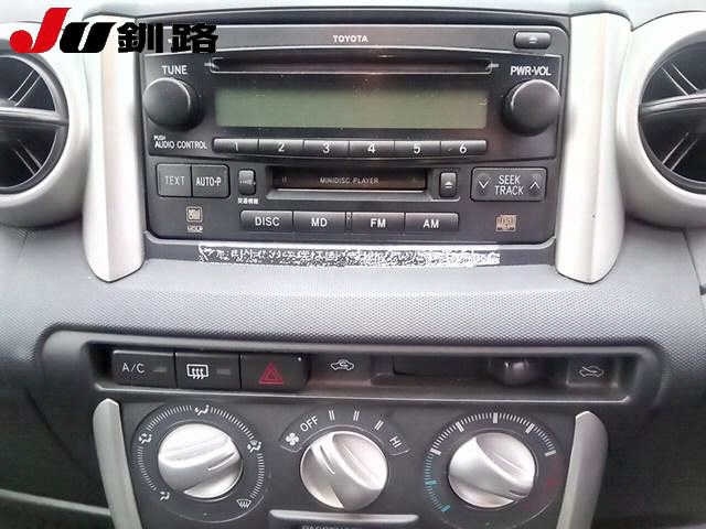TOYOTA IST