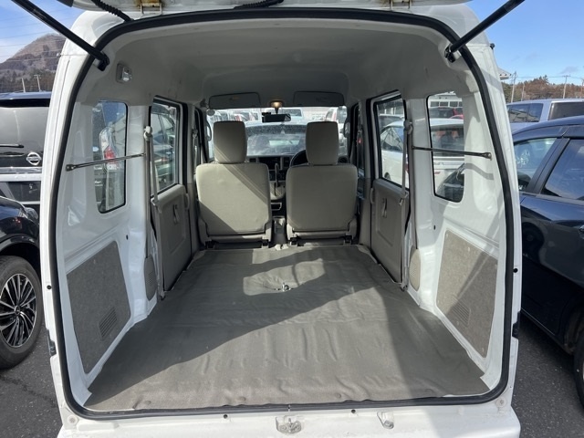 NISSAN NV100 CLIPPER