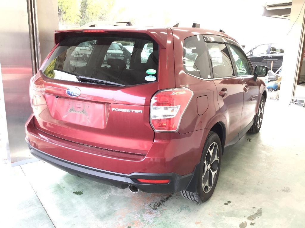 SUBARU FORESTER