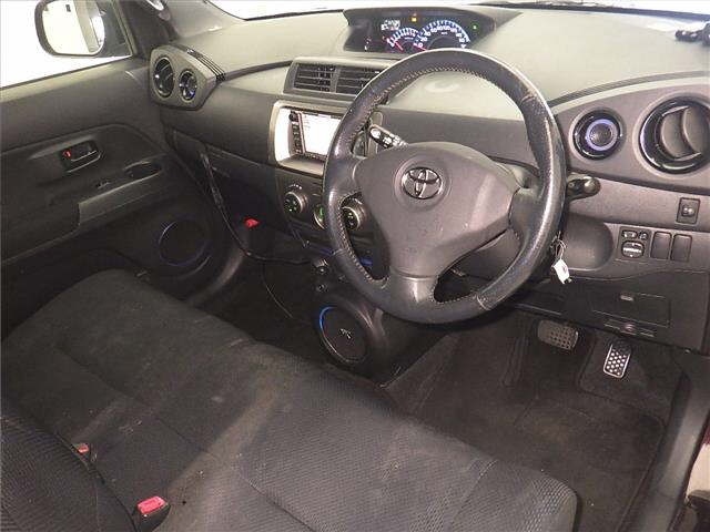 TOYOTA BB