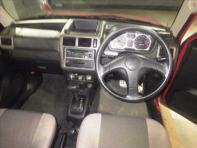 MITSUBISHI PAJERO MINI