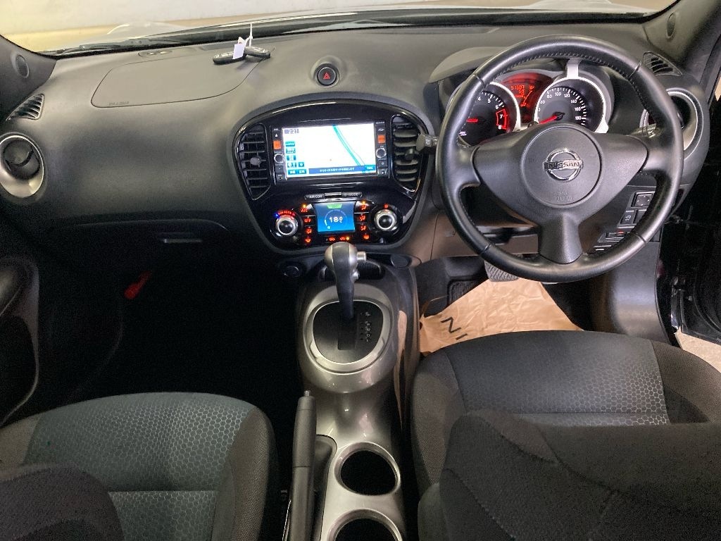 NISSAN JUKE