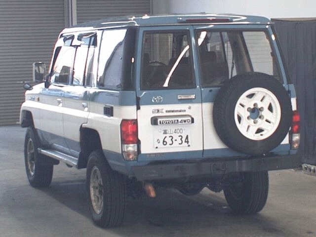 TOYOTA LAND CRUISER PRADO