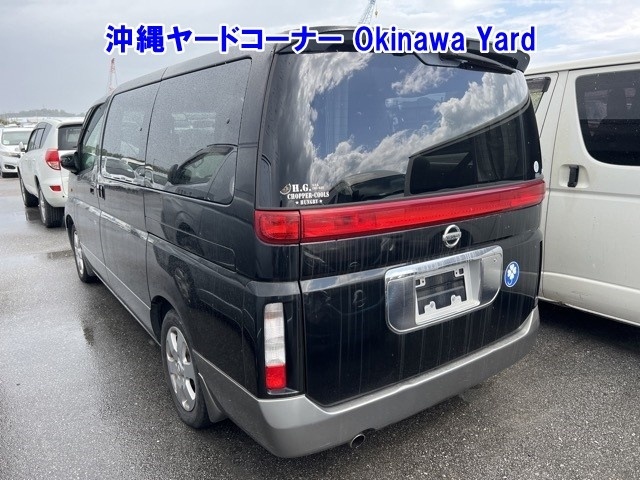 NISSAN ELGRAND