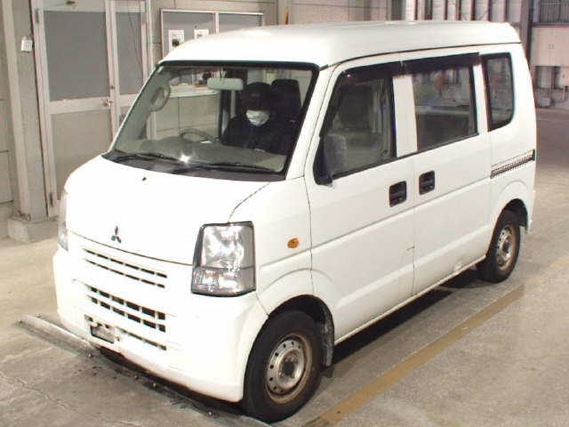 MITSUBISHI MINICAB