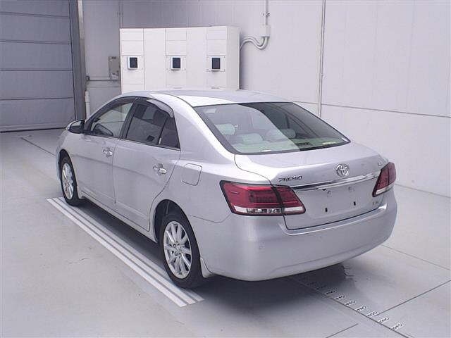 TOYOTA PREMIO