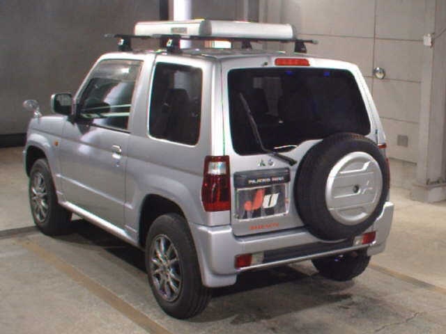 MITSUBISHI PAJERO MINI