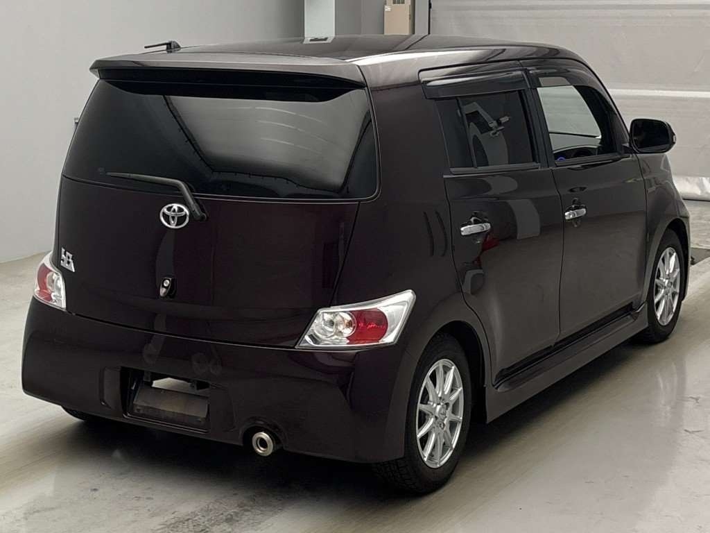 TOYOTA BB