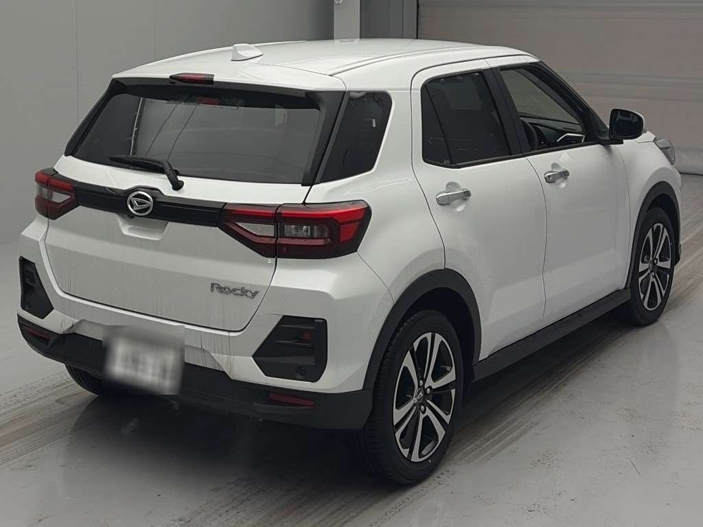 DAIHATSU ROCKY