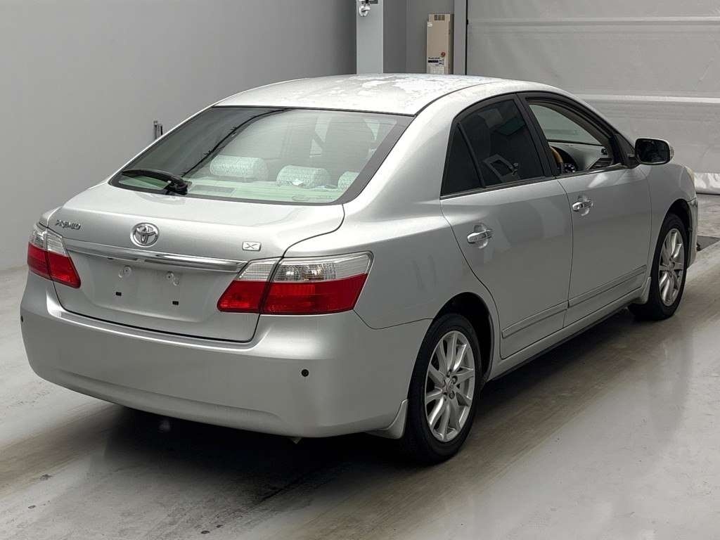 TOYOTA PREMIO