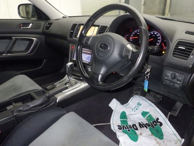 SUBARU LEGACY B4
