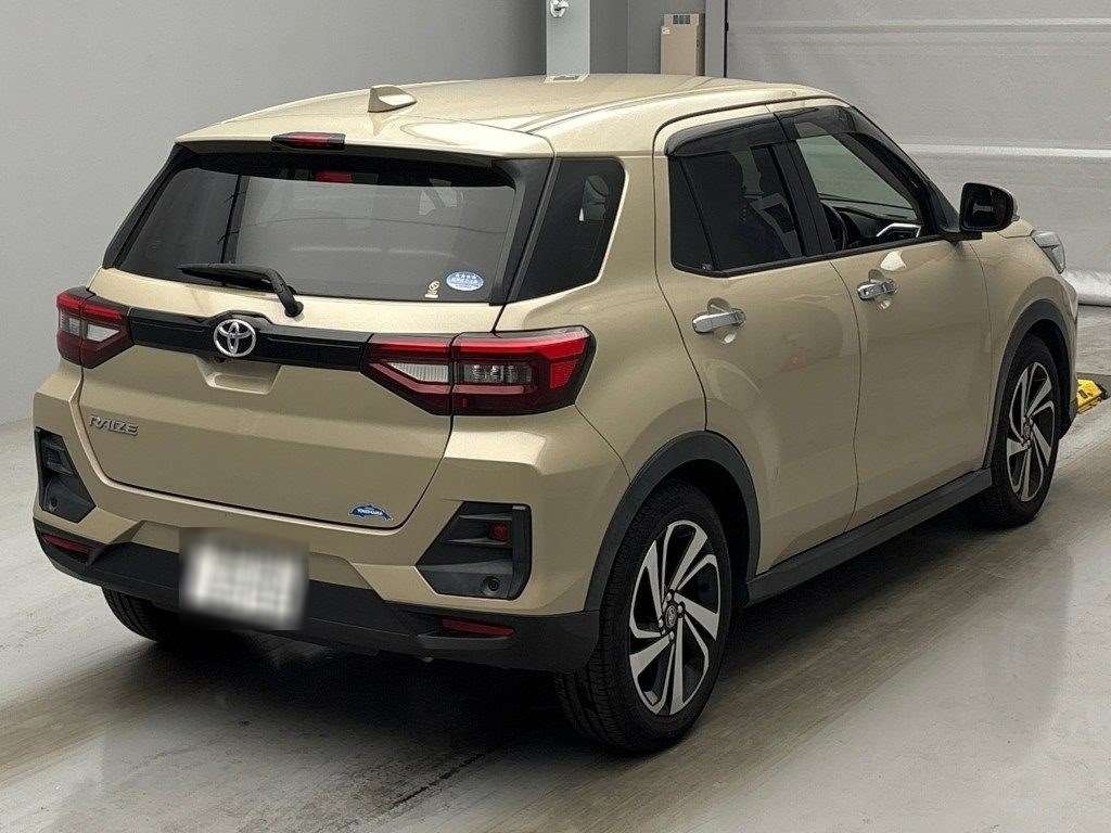 TOYOTA RAIZE