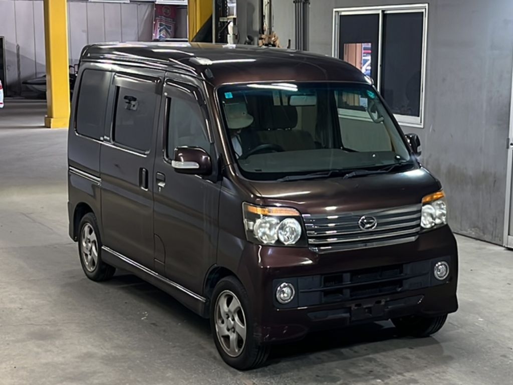 DAIHATSU ATRAI
