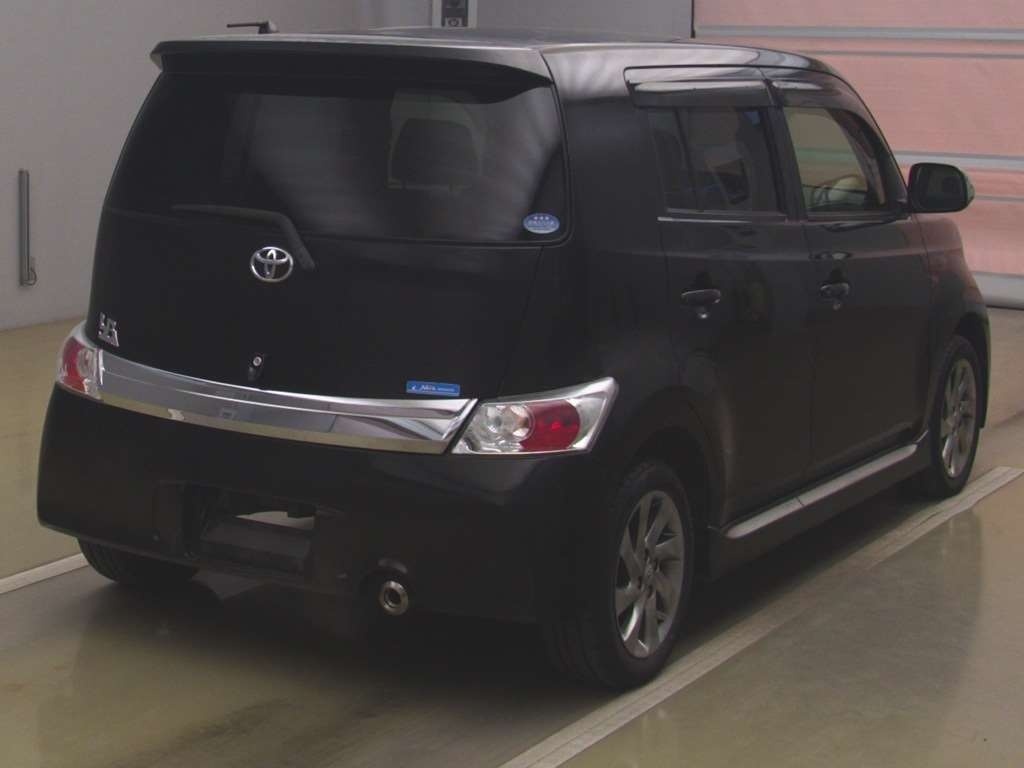 TOYOTA BB