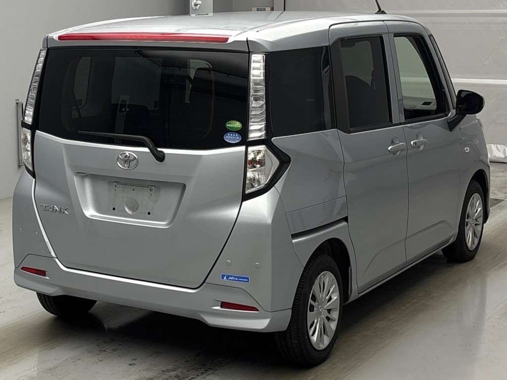 TOYOTA TANK