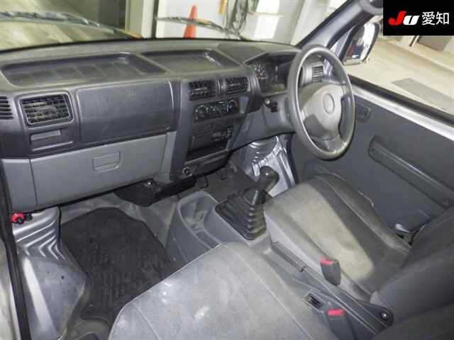 MITSUBISHI MINICAB