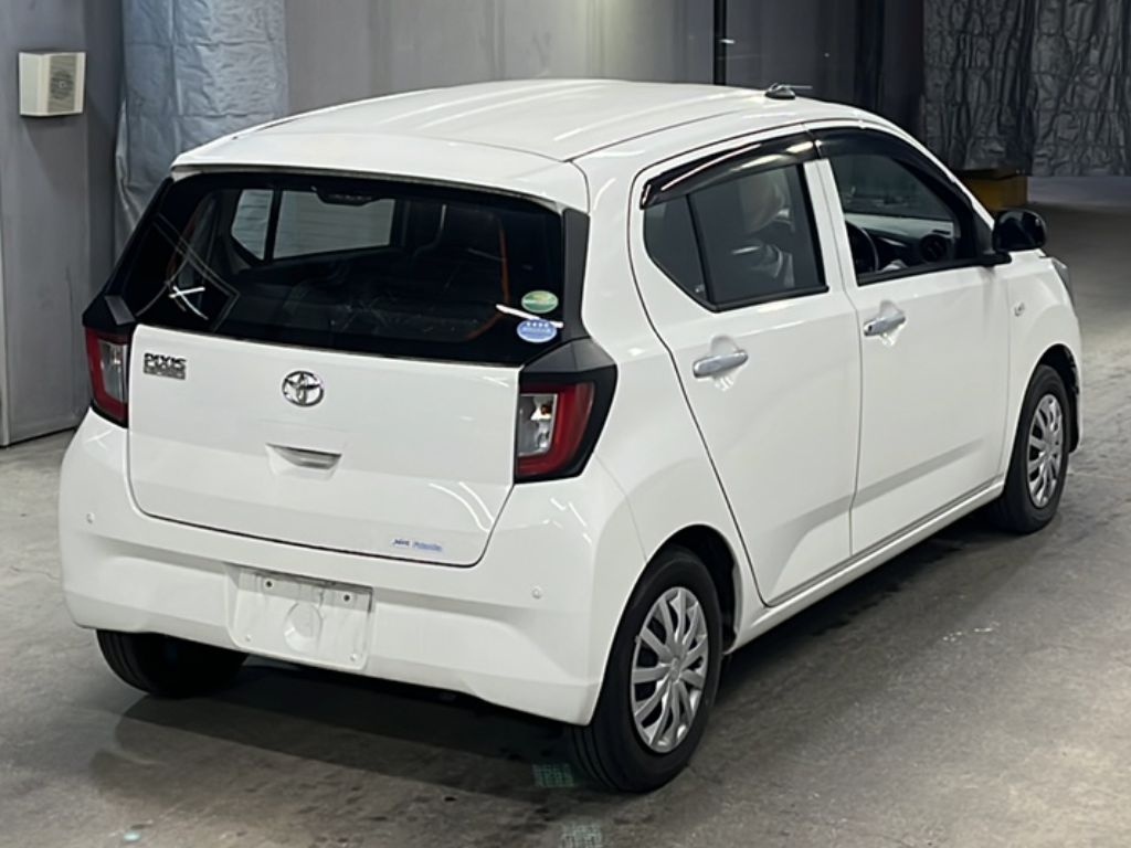 TOYOTA PIXIS EPOCH