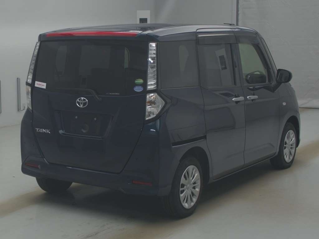 TOYOTA TANK