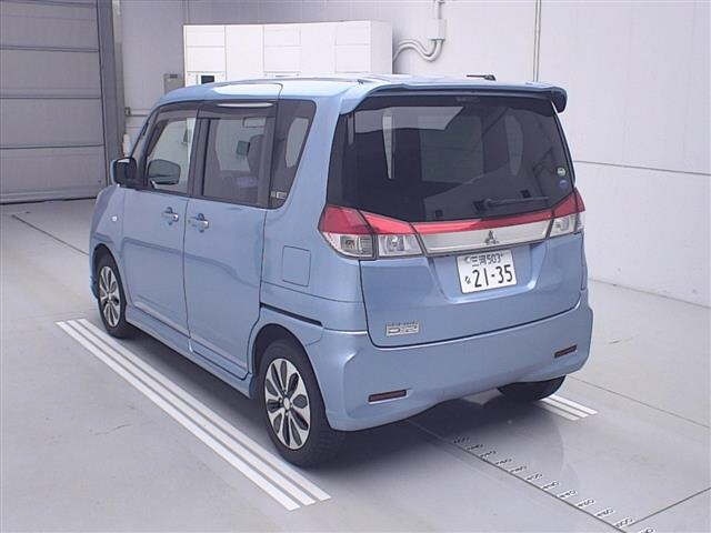MITSUBISHI DELICA D:2