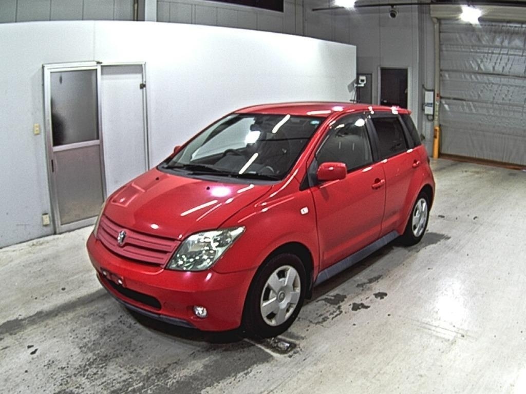 TOYOTA IST