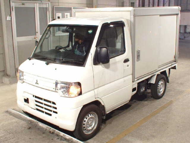 MITSUBISHI MINICAB