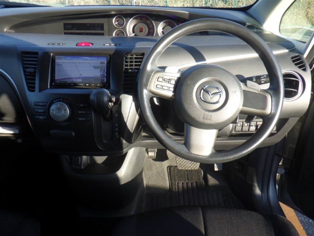 MAZDA BIANTE