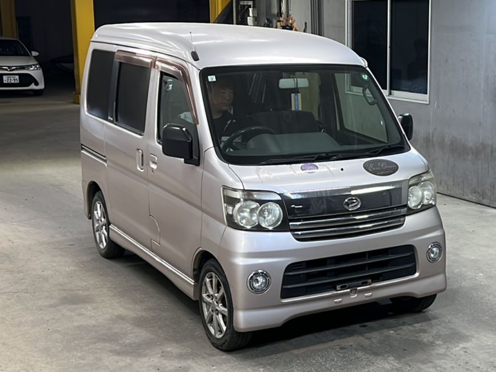 DAIHATSU ATRAI