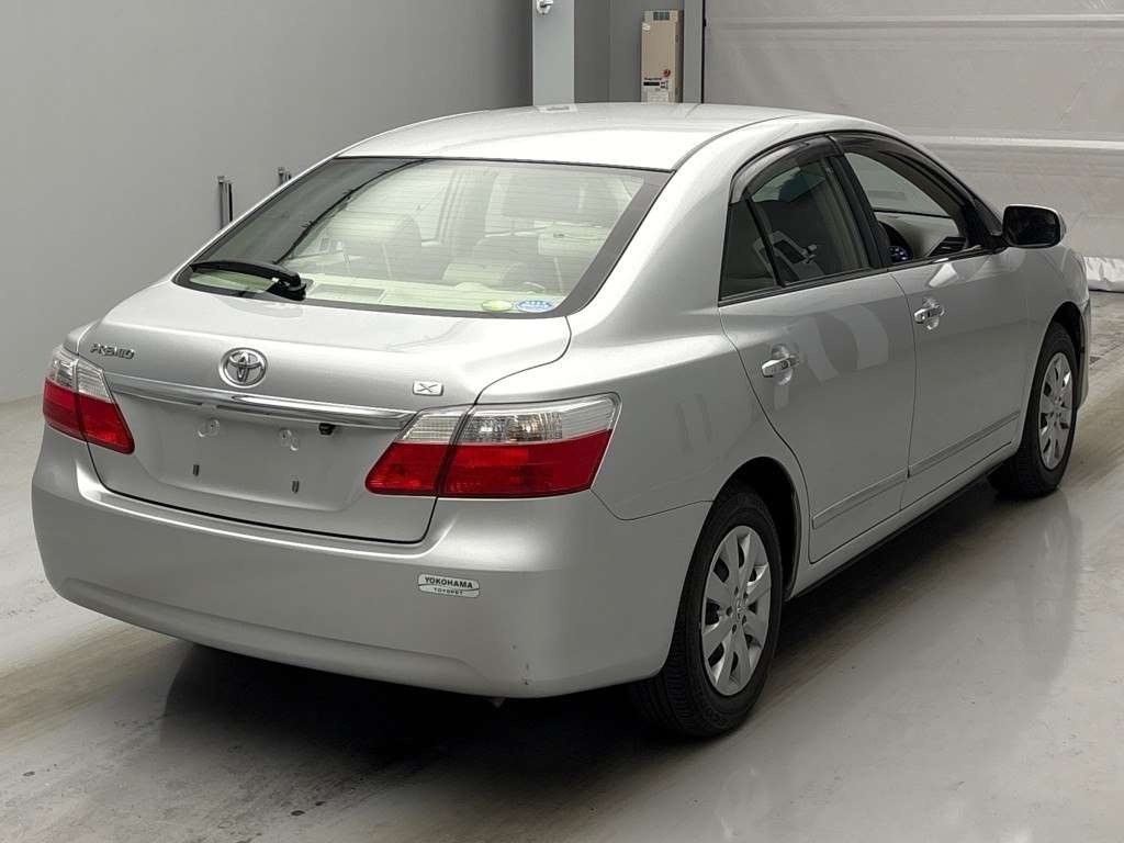 TOYOTA PREMIO