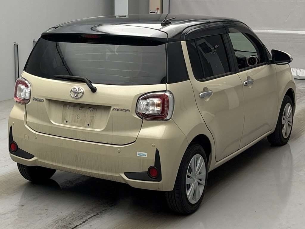 TOYOTA PASSO