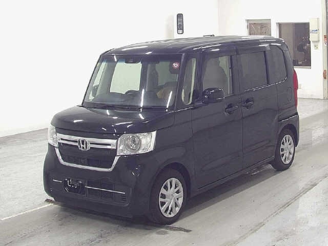 HONDA N-BOX