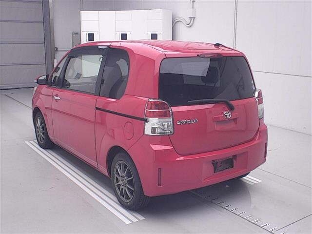 TOYOTA SPADE