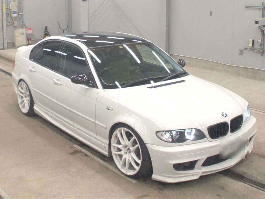 BMW 3-SERIES
