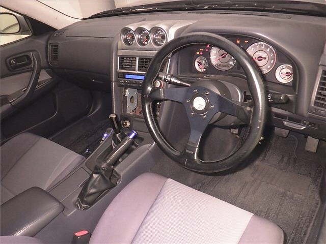 NISSAN SKYLINE