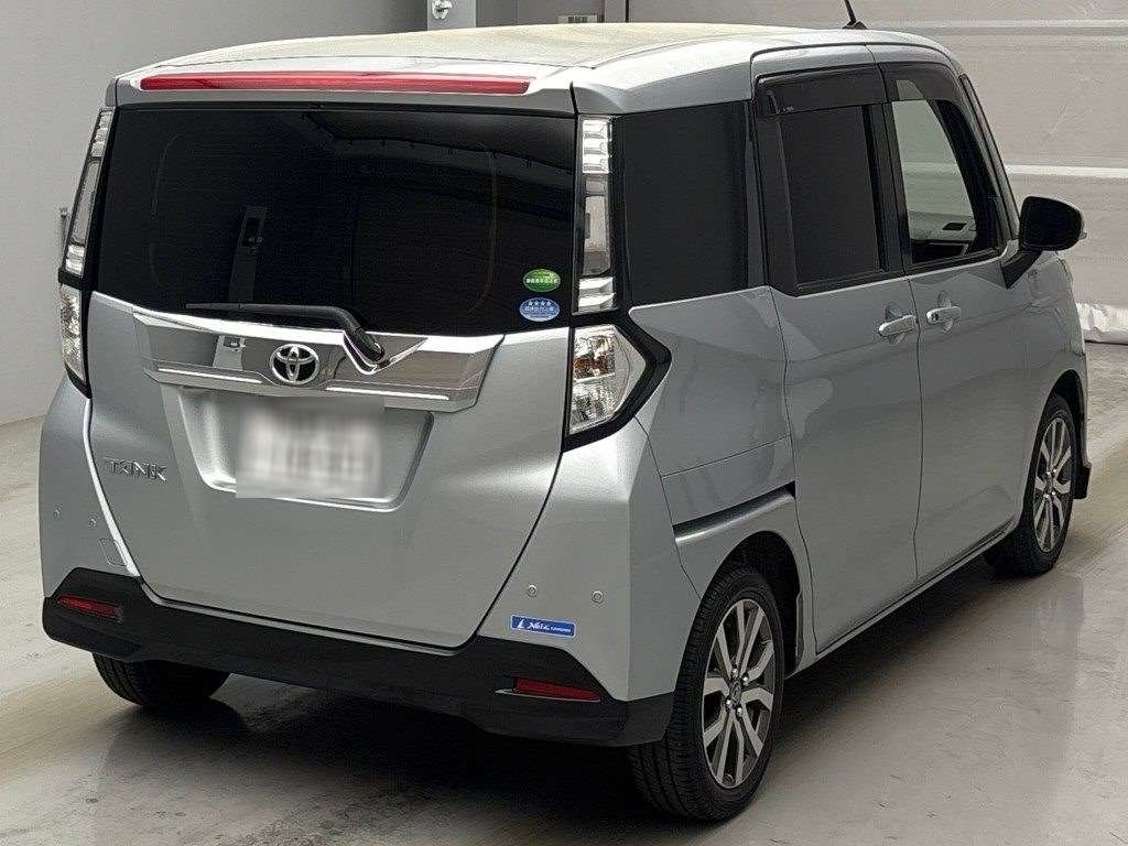 TOYOTA TANK