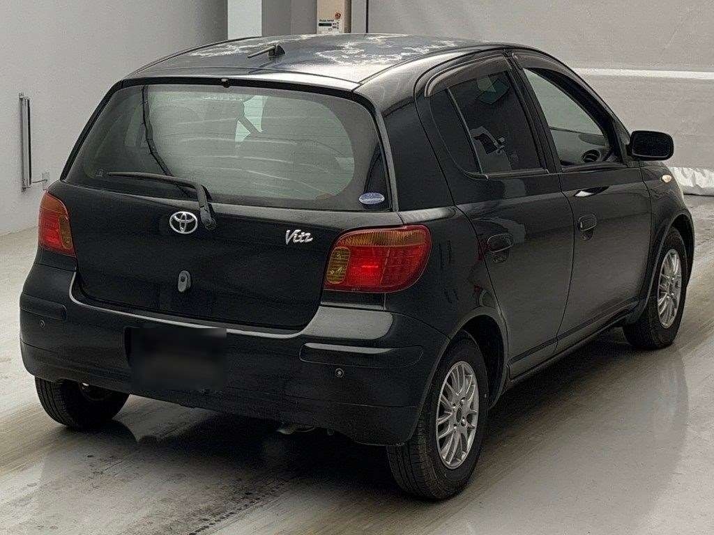 TOYOTA VITZ