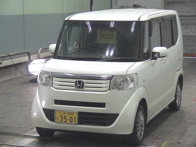 HONDA N-BOX