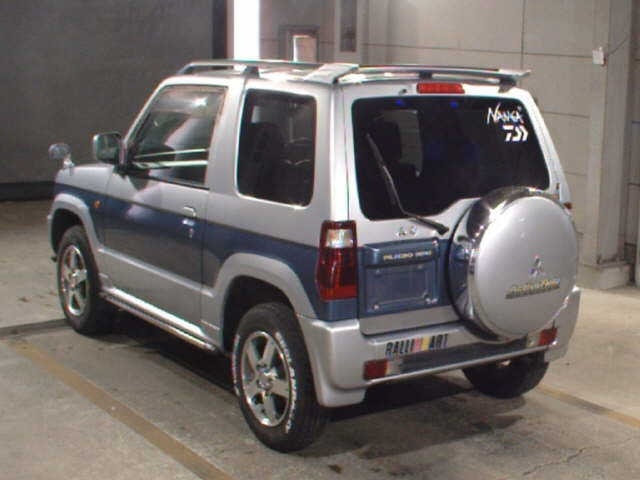 MITSUBISHI PAJERO MINI