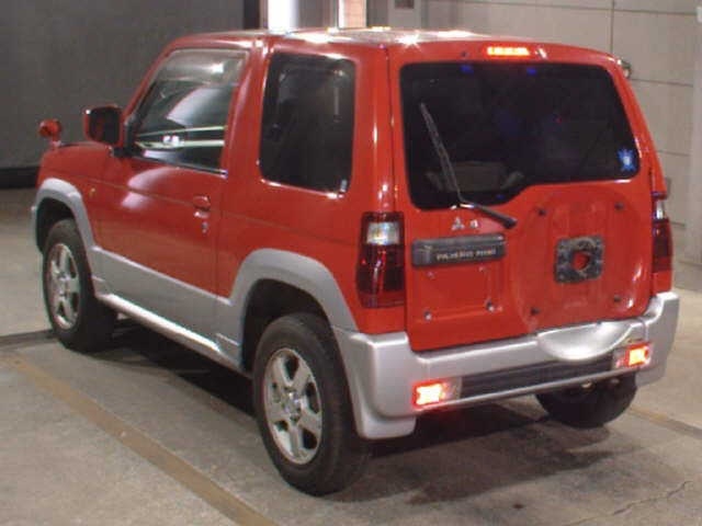 MITSUBISHI PAJERO MINI