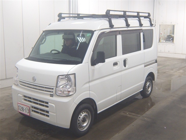 NISSAN NV100 CLIPPER